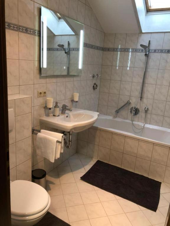 Ferienwohnung Zum Fiaker Garmisch-Partenkirchen Luaran gambar